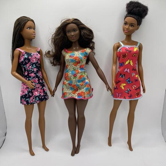 Barbie Fashionistas 2000s Lot of 3 gorgeous AA Dolls in Cute Dresses - Picture 1 of 9